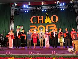 ປະຊາຄົມຊາວ ຫວຽດນາມ ຢູ່ ແບນຊິກ ຊົມເຊີຍປີໃໝ່ ປີມະເສງ 2013